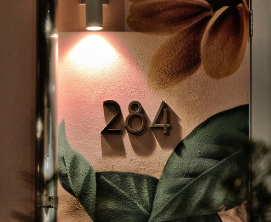 Here's what you need to know about why an address sign for house needs to be visible and how to choose the perfect one.
